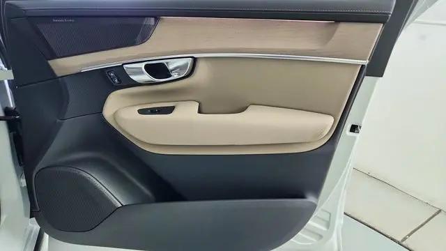 2026 Volvo XC90 Plug-In Hybrid Plus, T8 AWD, Electric/Gasoline, Bright, 7 Seats