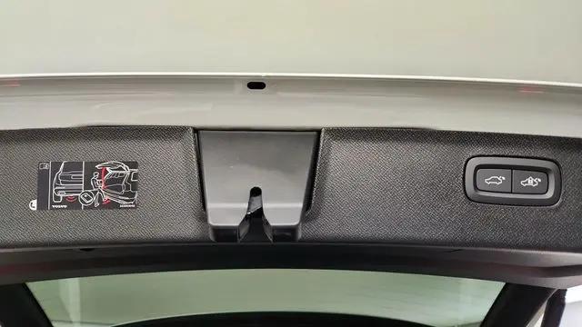 2026 Volvo XC90 Plug-In Hybrid Plus, T8 AWD, Electric/Gasoline, Bright, 7 Seats