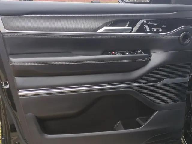 2024 Jeep Grand Wagoneer Series II 4x4