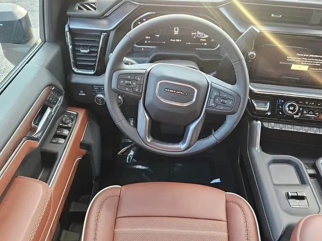 2026 GMC Sierra 2500HD Crew Cab, Standard Bed, Denali Ultimate, 4WD