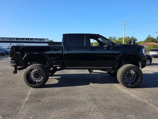 2026 GMC Sierra 2500HD Crew Cab, Standard Bed, Denali Ultimate, 4WD