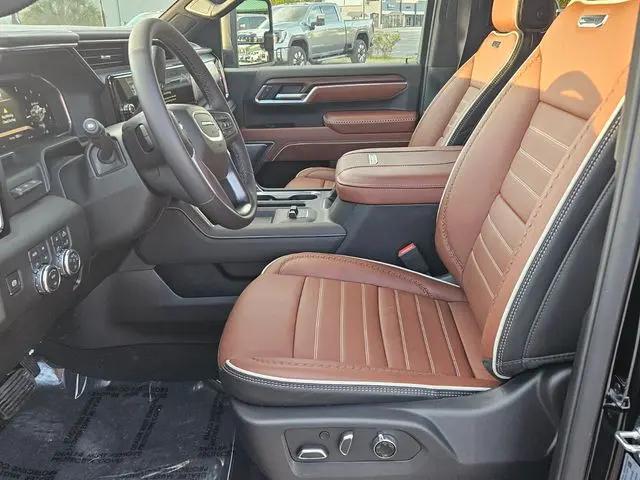 2026 GMC Sierra 2500HD Crew Cab, Standard Bed, Denali Ultimate, 4WD
