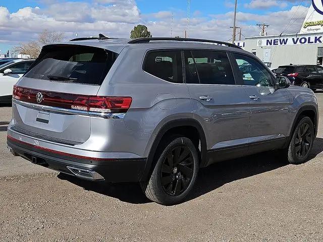 2026 Volkswagen Atlas SE with Technology