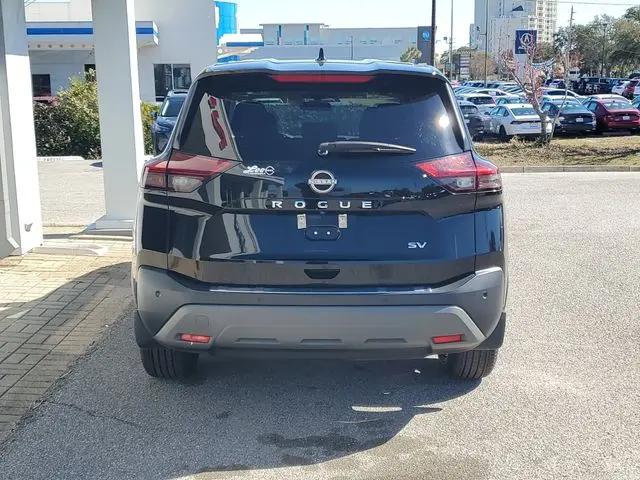2023 Nissan Rogue SV FWD