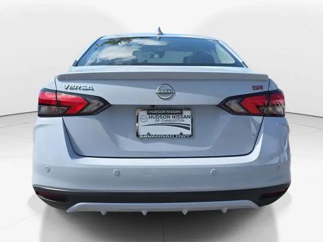 2025 Nissan Versa 1.6 SR