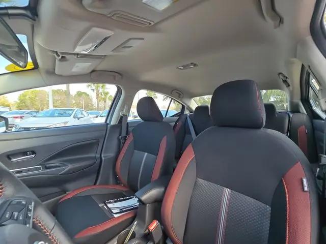 2025 Nissan Versa 1.6 SR