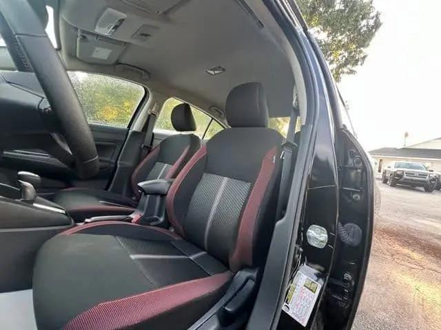 2025 Nissan Versa 1.6 SR