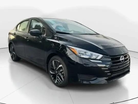 2025 Nissan Versa 1.6 SR