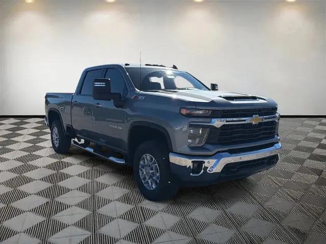2026 Chevrolet Silverado 2500HD Crew Cab, Standard Bed, LT, 4WD