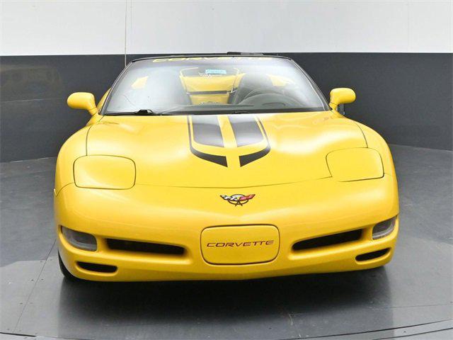 2003 Chevrolet Corvette Base