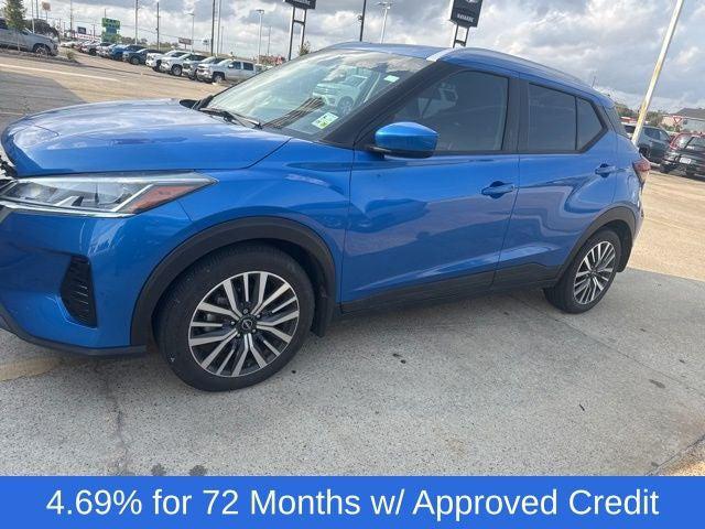 2022 Nissan Kicks SV Xtronic CVT