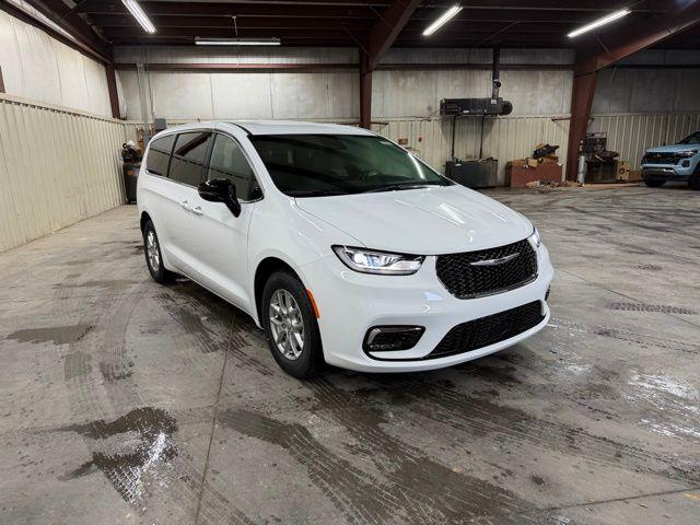 2026 Chrysler Pacifica Select for sale in Cobleskill, NY