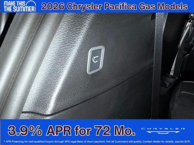 2026 Chrysler Pacifica Select AWD