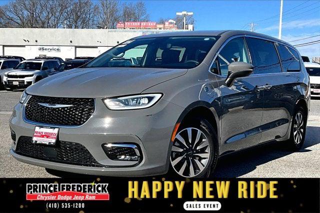 2023 Chrysler Pacifica Hybrid Touring L 2023 Chrysler Pacifica Hybrid Touring L