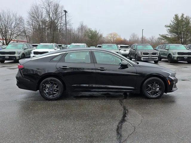 2026 Kia K5 LXS FWD