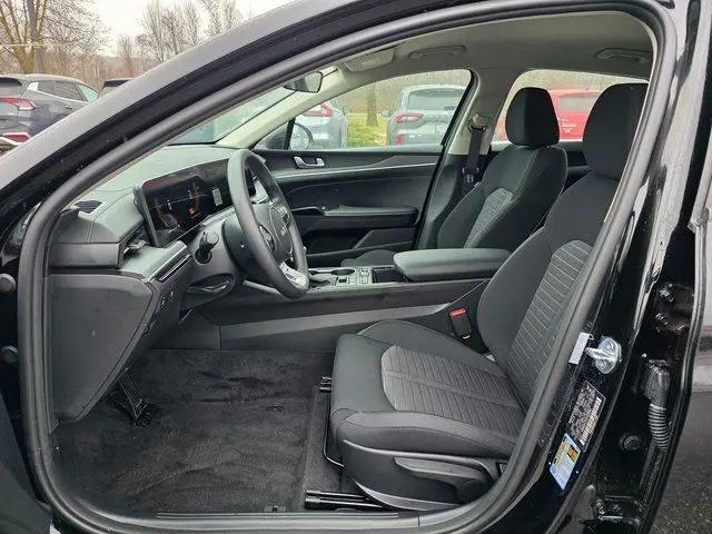 2026 Kia K5 LXS FWD