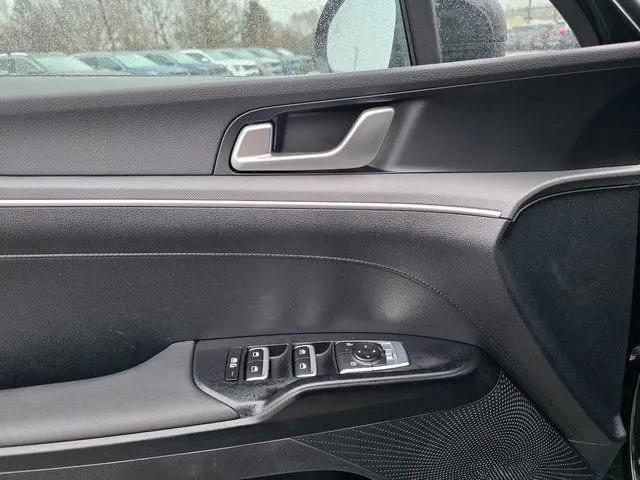 2026 Kia K5 LXS FWD