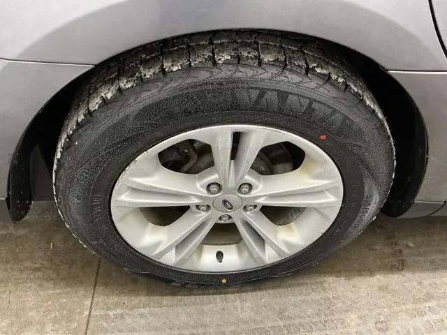 2014 Ford Taurus SEL