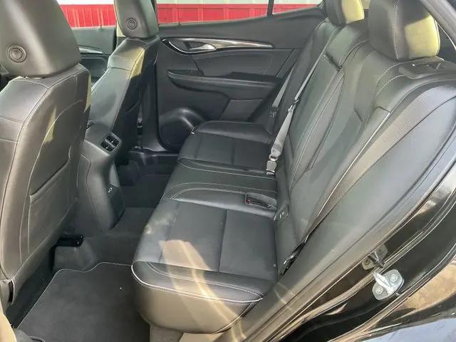 2023 Buick Envision Essence AWD