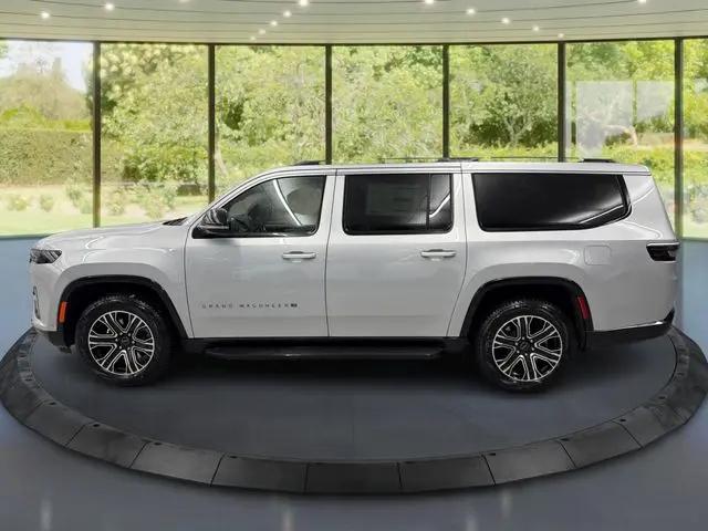 2026 Jeep Grand Wagoneer L 4x4