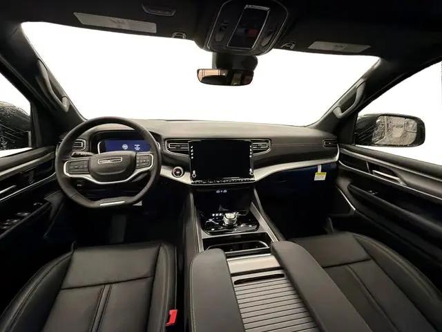 2026 Jeep Grand Wagoneer L 4x4