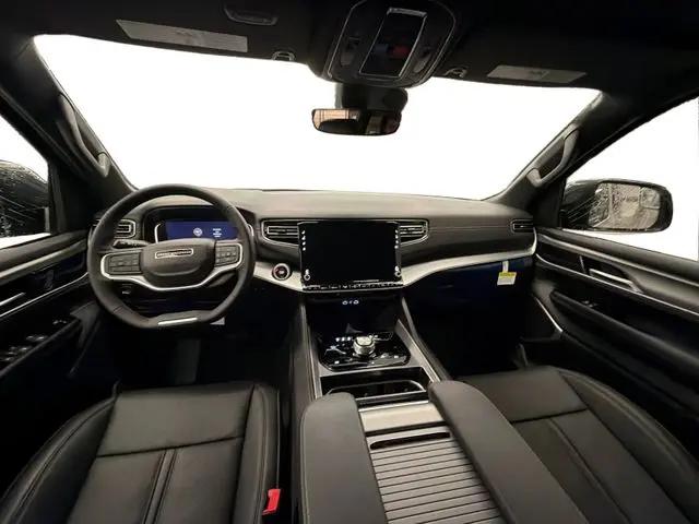 2026 Jeep Grand Wagoneer L 4x4