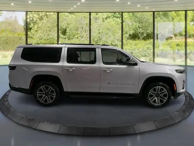 2026 Jeep Grand Wagoneer L 4x4