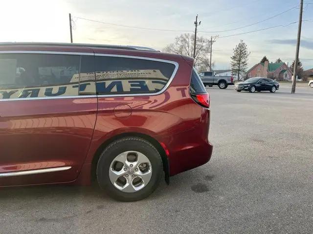 2019 Chrysler Pacifica Hybrid Touring L