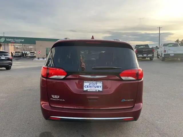 2019 Chrysler Pacifica Hybrid Touring L