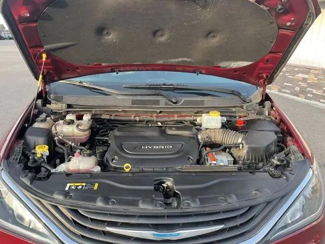2019 Chrysler Pacifica Hybrid Touring L