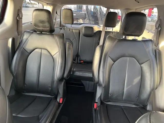 2019 Chrysler Pacifica Hybrid Touring L