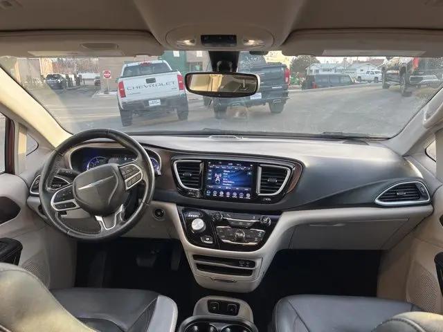 2019 Chrysler Pacifica Hybrid Touring L