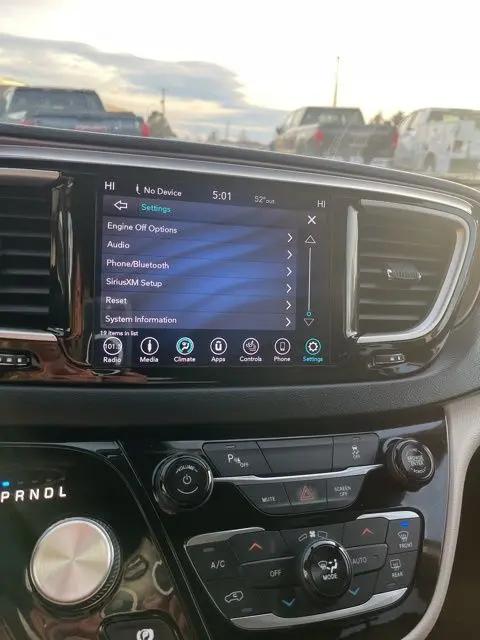 2019 Chrysler Pacifica Hybrid Touring L