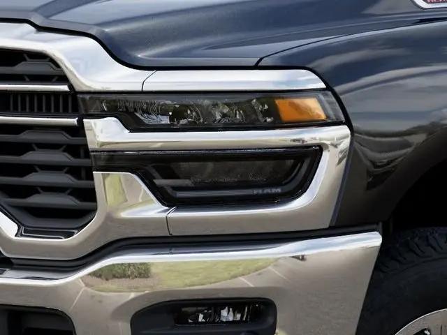 2026 Ram 2500 Tradesman Crew Cab 4x4 8' Box