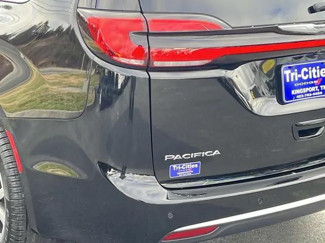 2026 Chrysler Pacifica Pinnacle AWD