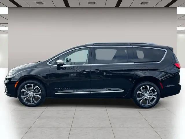2026 Chrysler Pacifica Pinnacle AWD