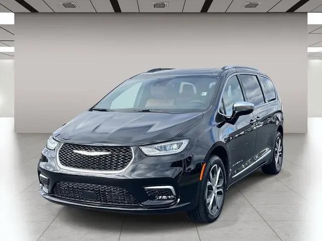 2026 Chrysler Pacifica Pinnacle AWD
