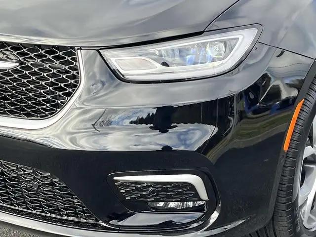 2026 Chrysler Pacifica Pinnacle AWD