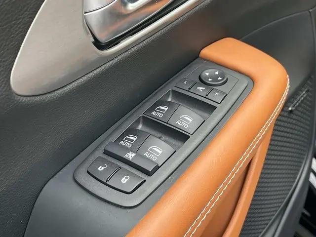 2026 Chrysler Pacifica Pinnacle AWD