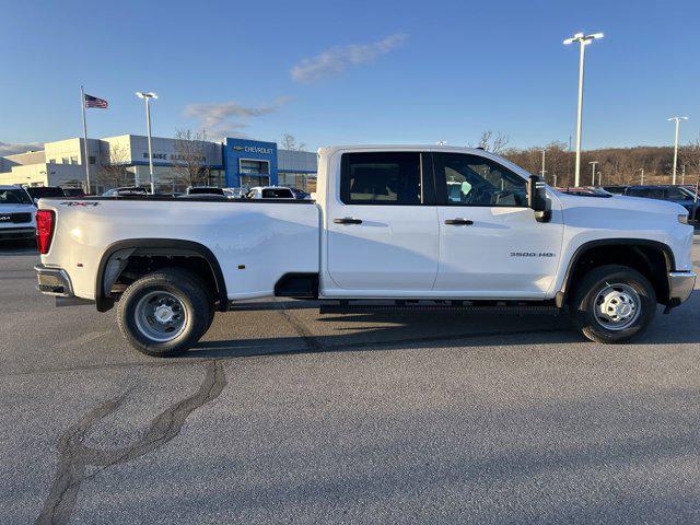 2026 Chevrolet Silverado 3500HD Crew Cab, Long Bed, WT Dual Rear Wheel, RWD
