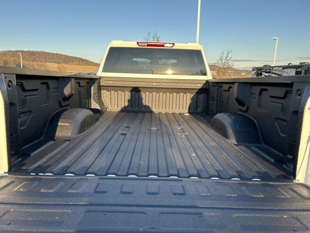 2026 Chevrolet Silverado 3500HD Crew Cab, Long Bed, WT Dual Rear Wheel, RWD