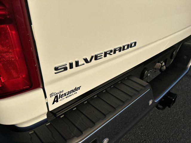 2026 Chevrolet Silverado 3500HD Crew Cab, Long Bed, WT Dual Rear Wheel, RWD