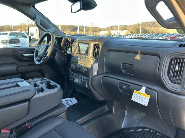 2026 Chevrolet Silverado 3500HD Crew Cab, Long Bed, WT Dual Rear Wheel, RWD