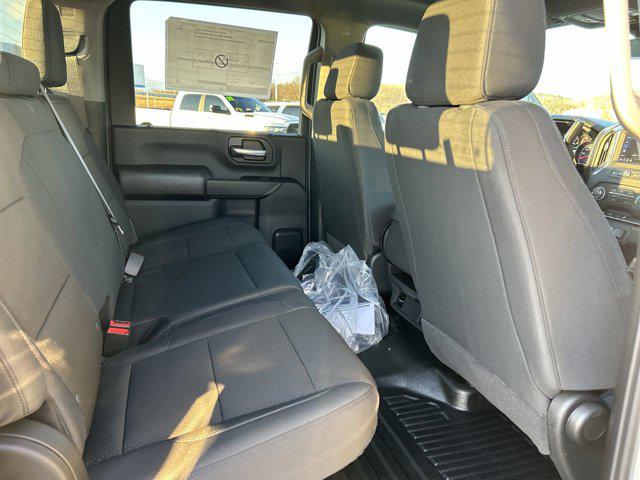 2026 Chevrolet Silverado 3500HD Crew Cab, Long Bed, WT Dual Rear Wheel, RWD