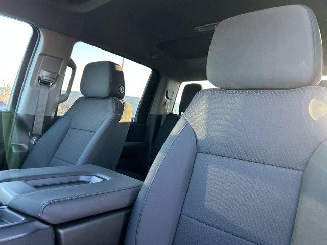 2026 Chevrolet Silverado 3500HD Crew Cab, Long Bed, WT Dual Rear Wheel, RWD