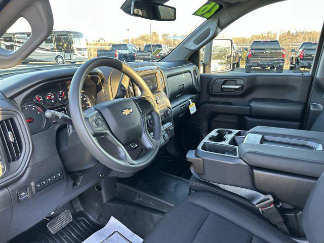 2026 Chevrolet Silverado 3500HD Crew Cab, Long Bed, WT Dual Rear Wheel, RWD