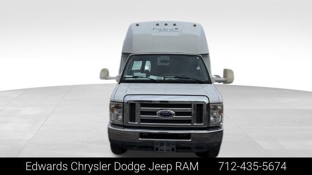 2013 Ford E-350 Cutaway Base for sale in Council Bluffs, IA