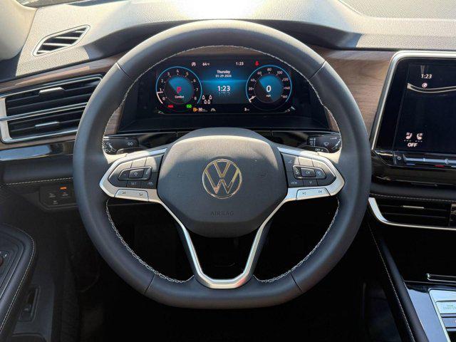 2026 Volkswagen Atlas SE with Technology