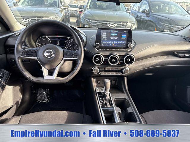 2024 Nissan Sentra SV Xtronic CVT