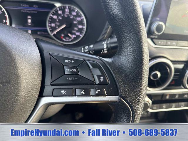 2024 Nissan Sentra SV Xtronic CVT